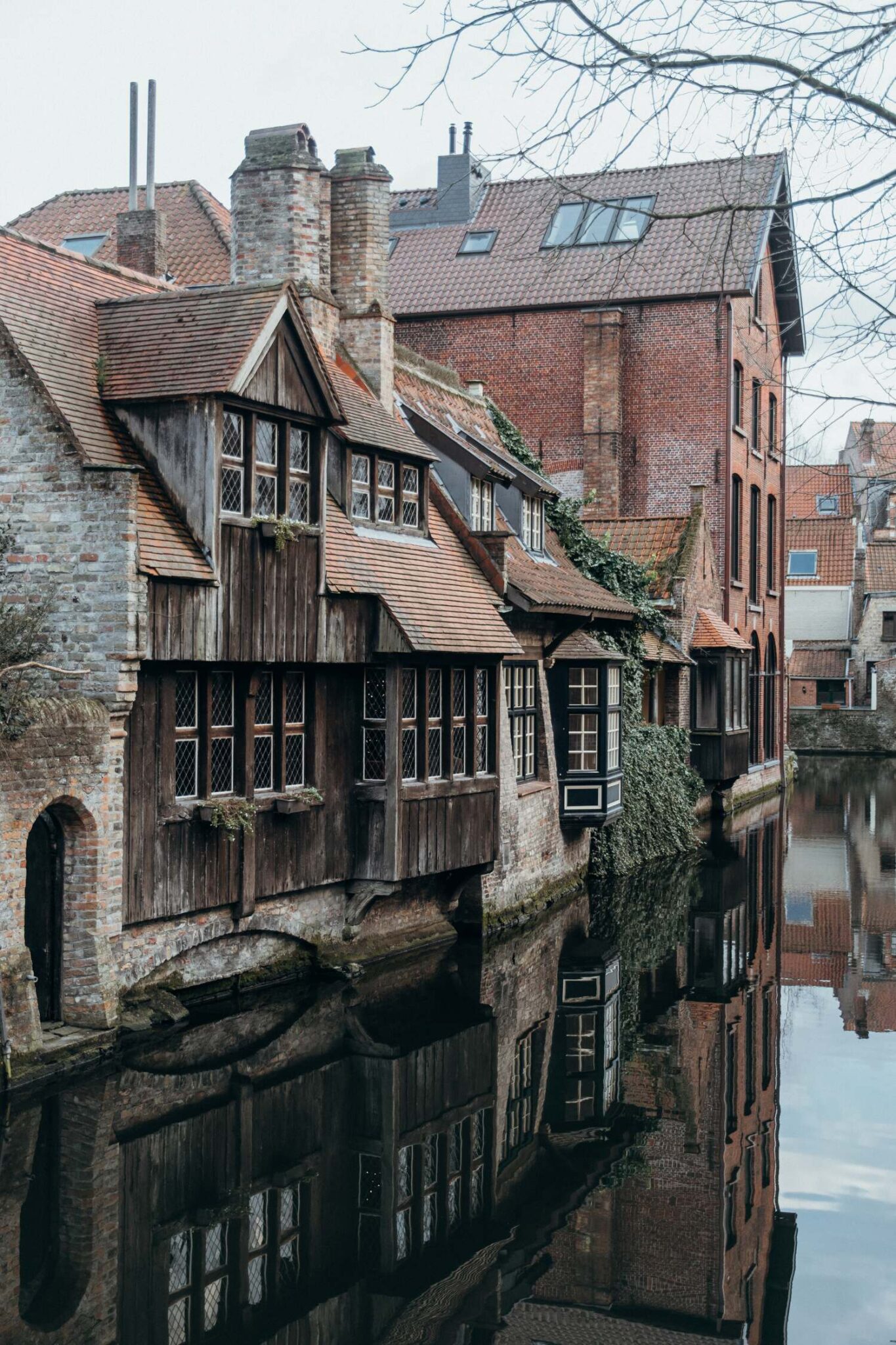 My Authentic Walking Tour of Bruges - wafflesandlamingtons